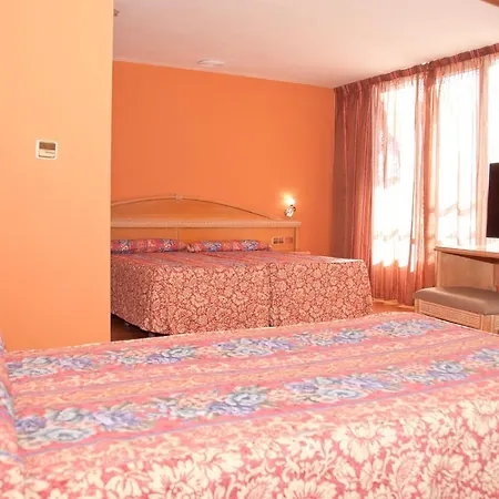 Reino Nevado Szálloda Sierra Nevada