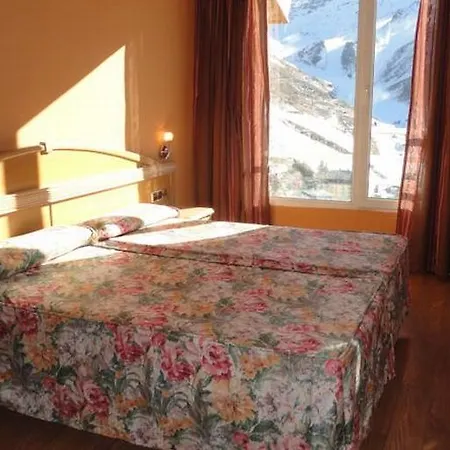 Reino Nevado Hotel Sierra Nevada