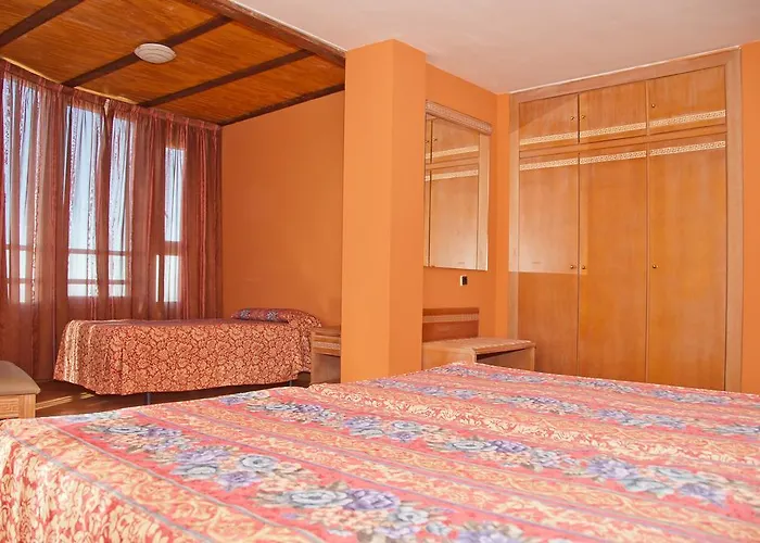 Hotel Reino Nevado 3*